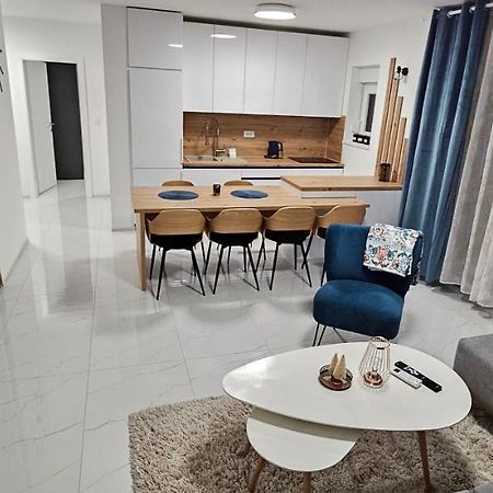 Superior Apartment Lisinski - Private Parking - 2 & 3 Bedroom Загреб Екстериор снимка