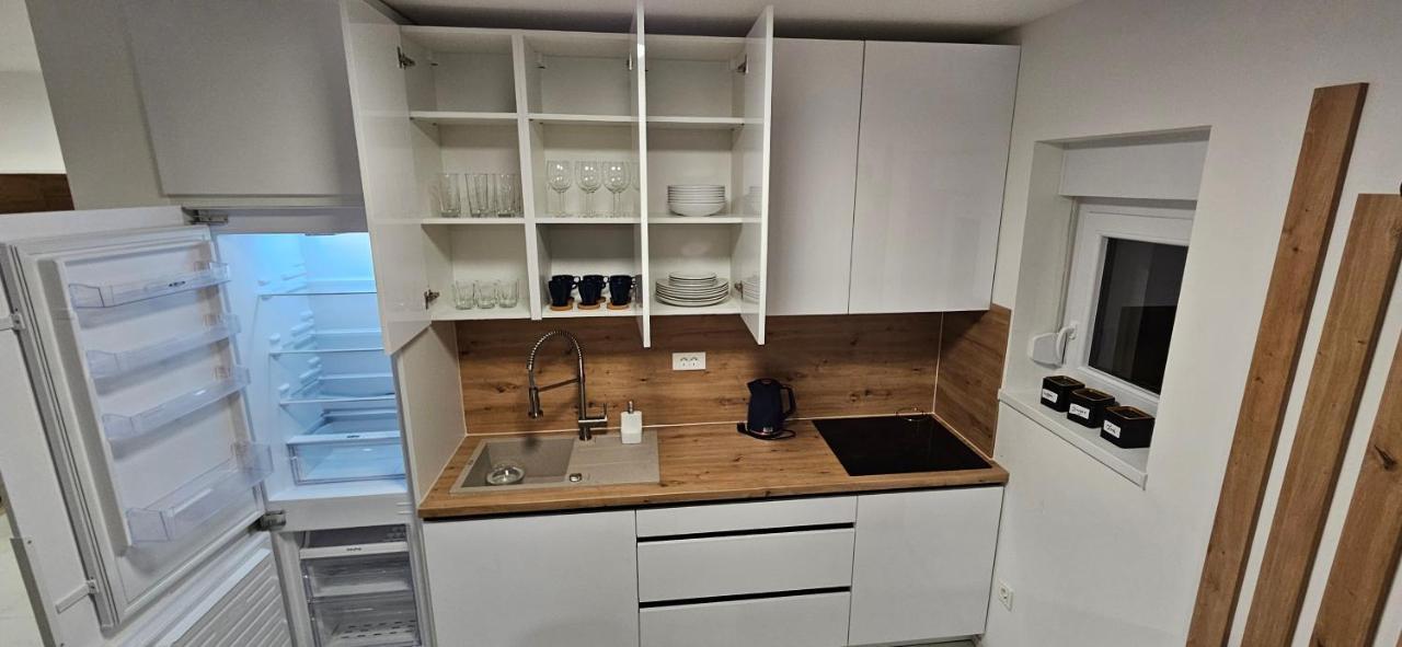 Superior Apartment Lisinski - Private Parking - 2 & 3 Bedroom Загреб Екстериор снимка